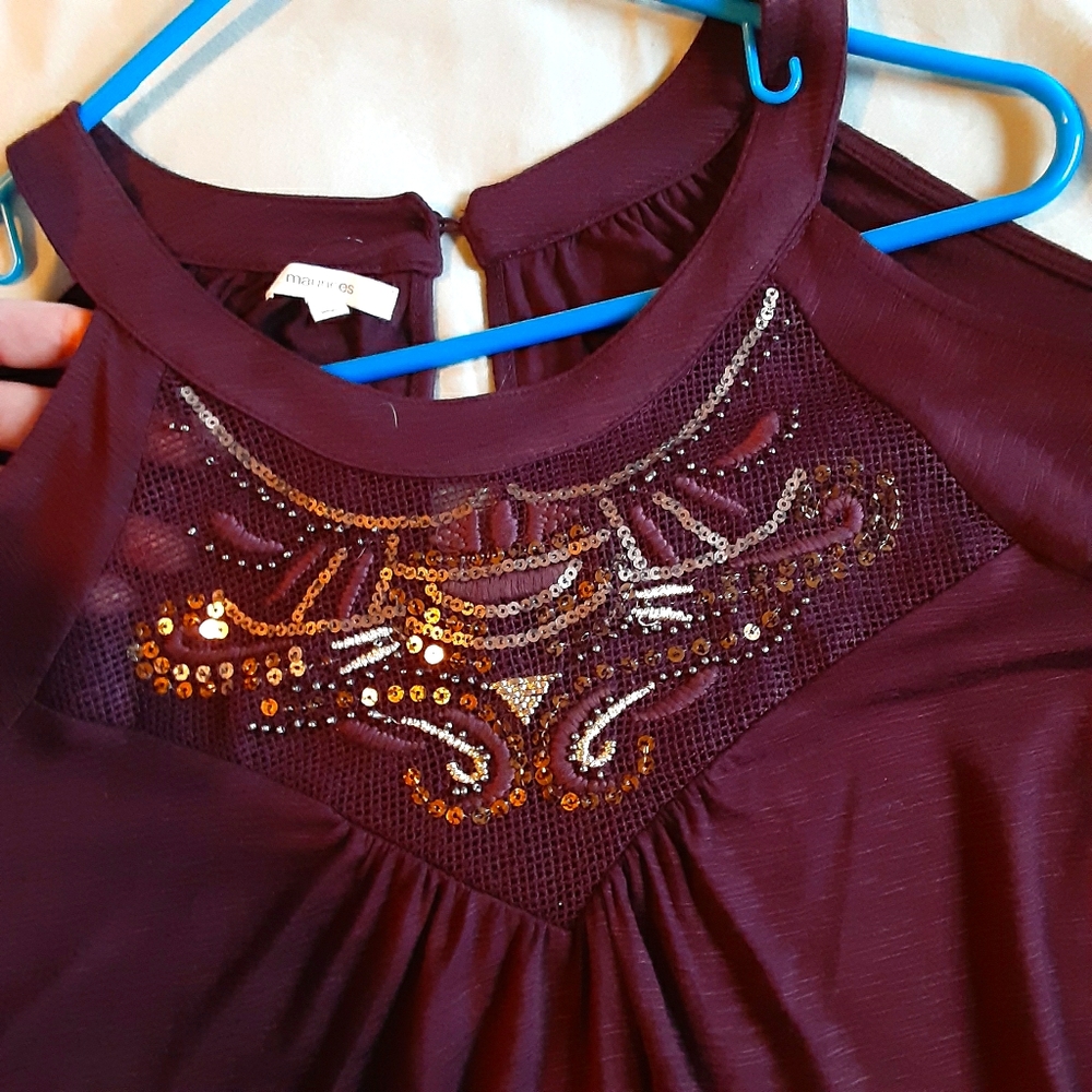 Women's shirt